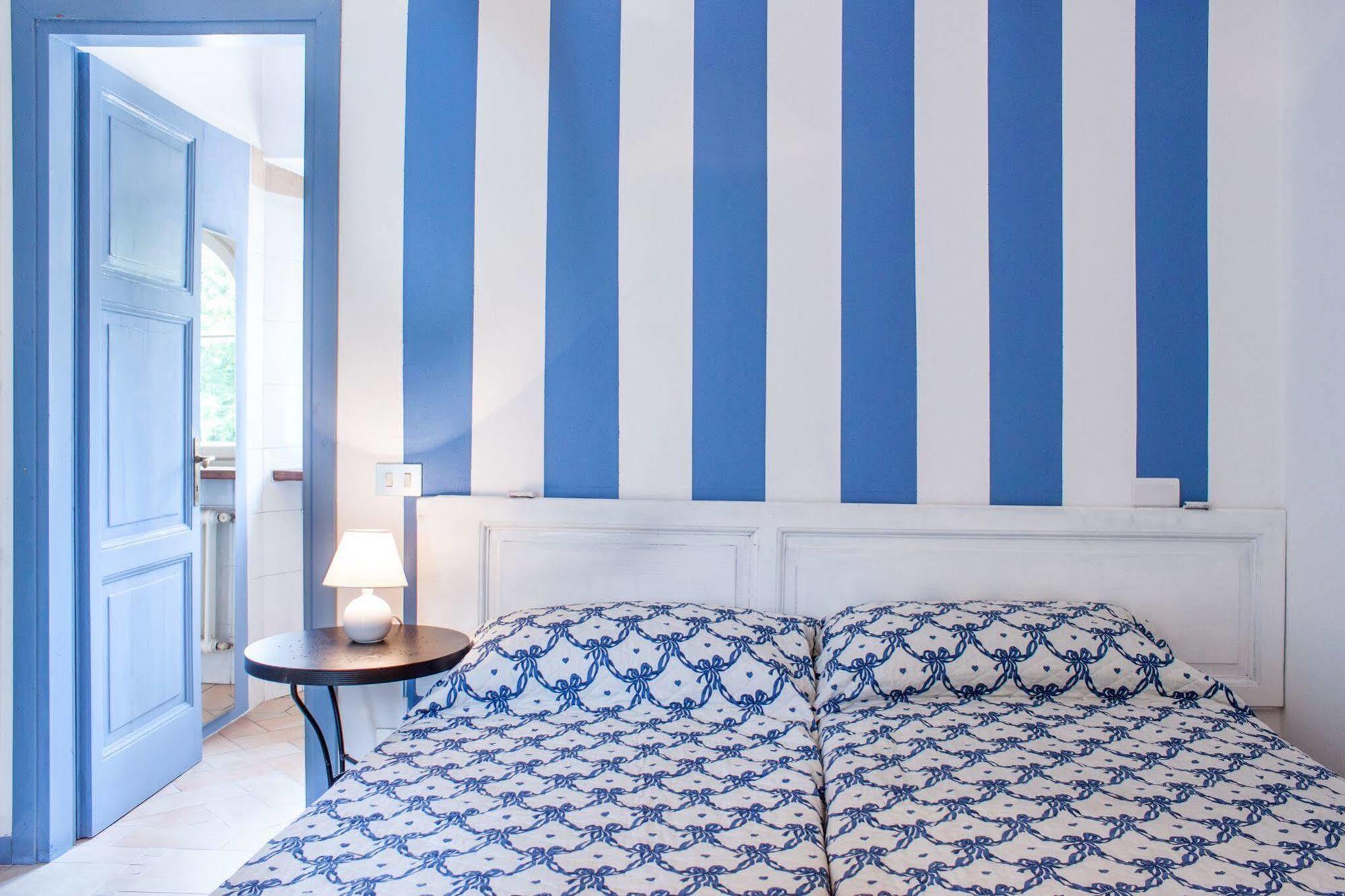 לינה וארוחת בוקר צ'רנוביו Casa La Viola Blu מראה חיצוני תמונה