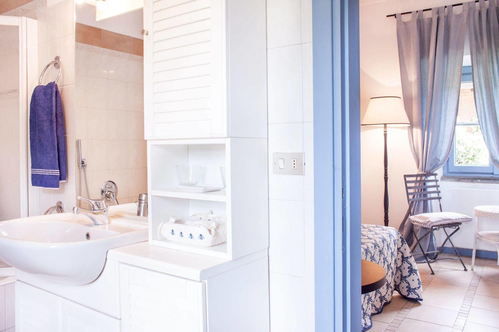 לינה וארוחת בוקר צ'רנוביו Casa La Viola Blu מראה חיצוני תמונה