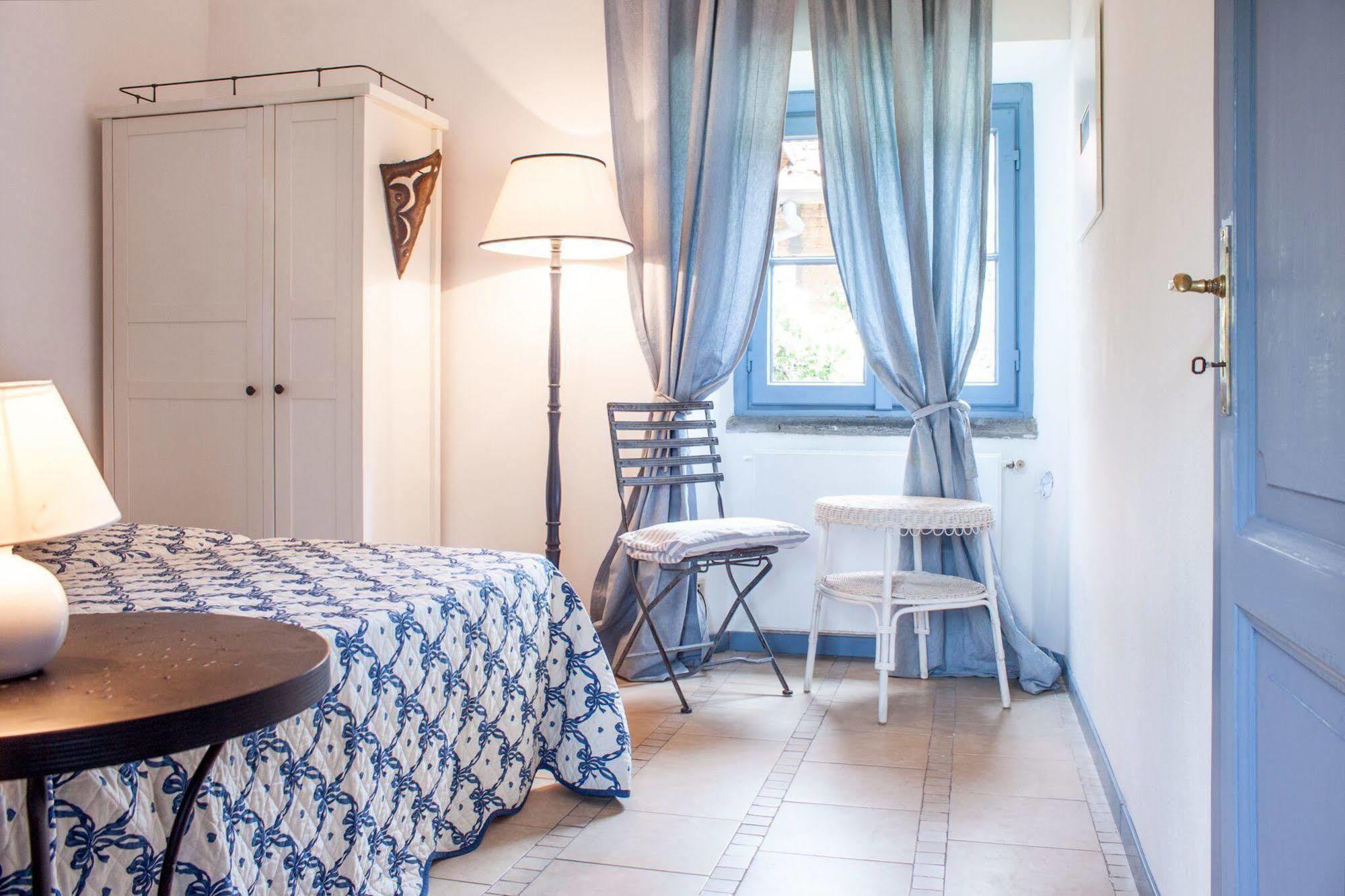 לינה וארוחת בוקר צ'רנוביו Casa La Viola Blu מראה חיצוני תמונה